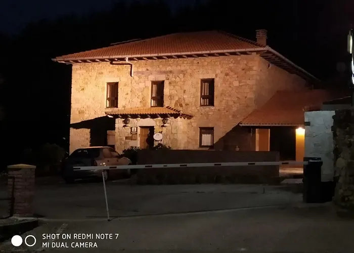 여관 Somavilla Rural